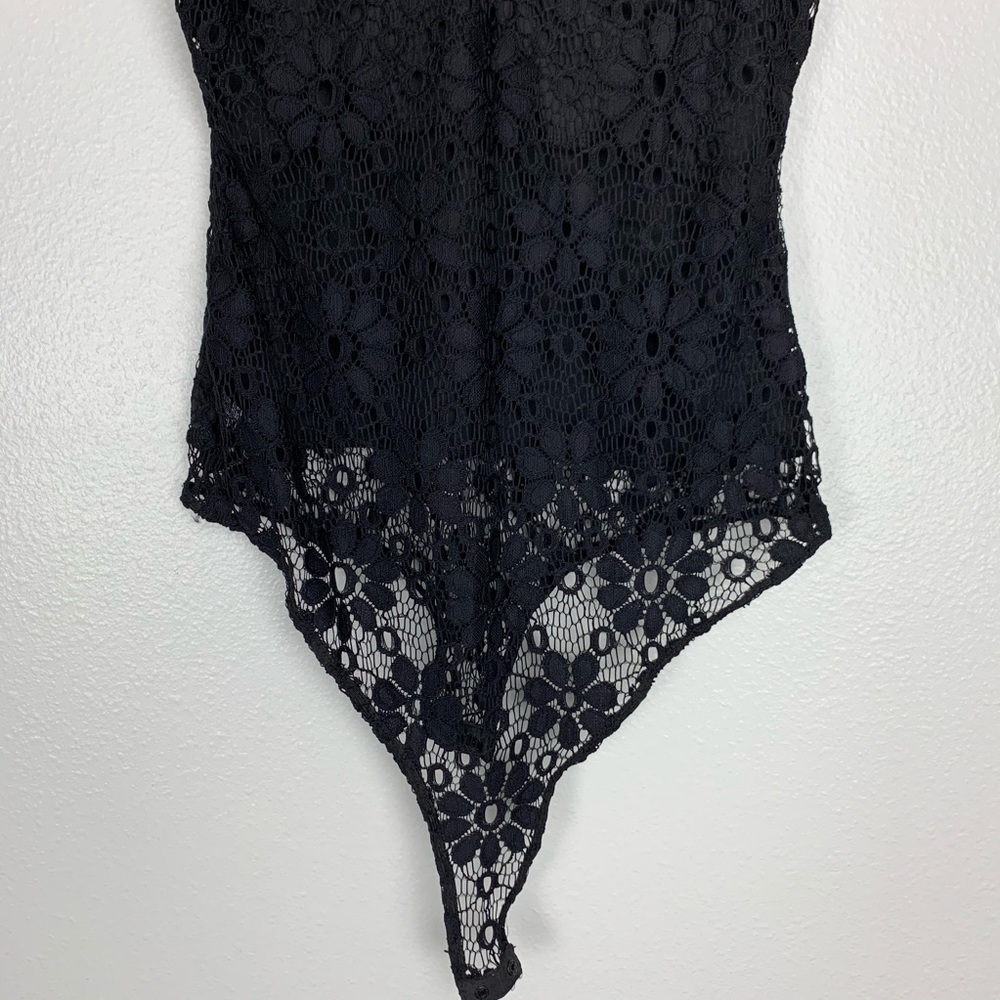 PAPAYA BLACK LACE BODYSUIT - Picture 5 of 6